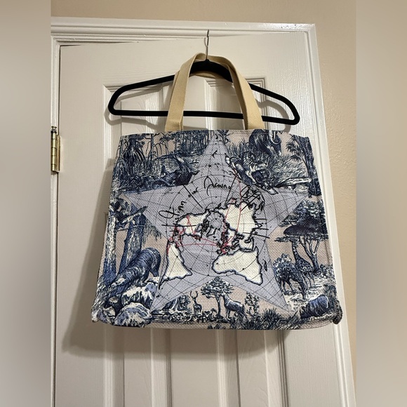 Dior Around the World Tote - Picture 3 of 5